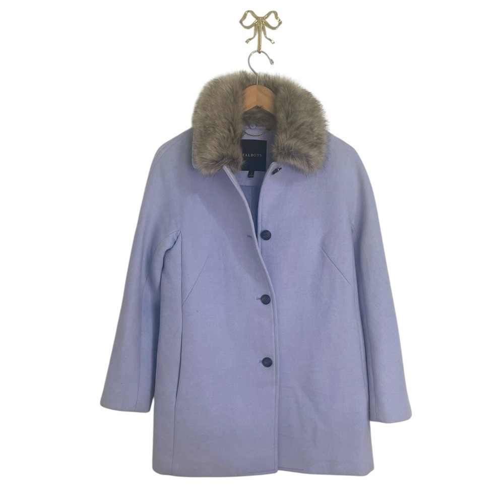 Coat‎ - Picture 3 of 5
